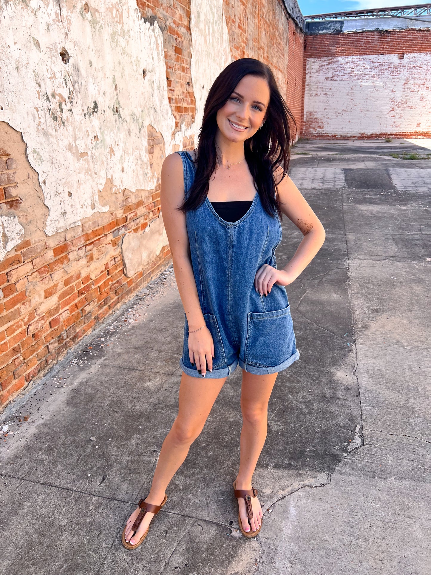 Lexie Denim Sleeveless Romper-Romper-ee:some-05/11/25,1st md,Bin d2,BK11619,DJR-The Twisted Chandelier