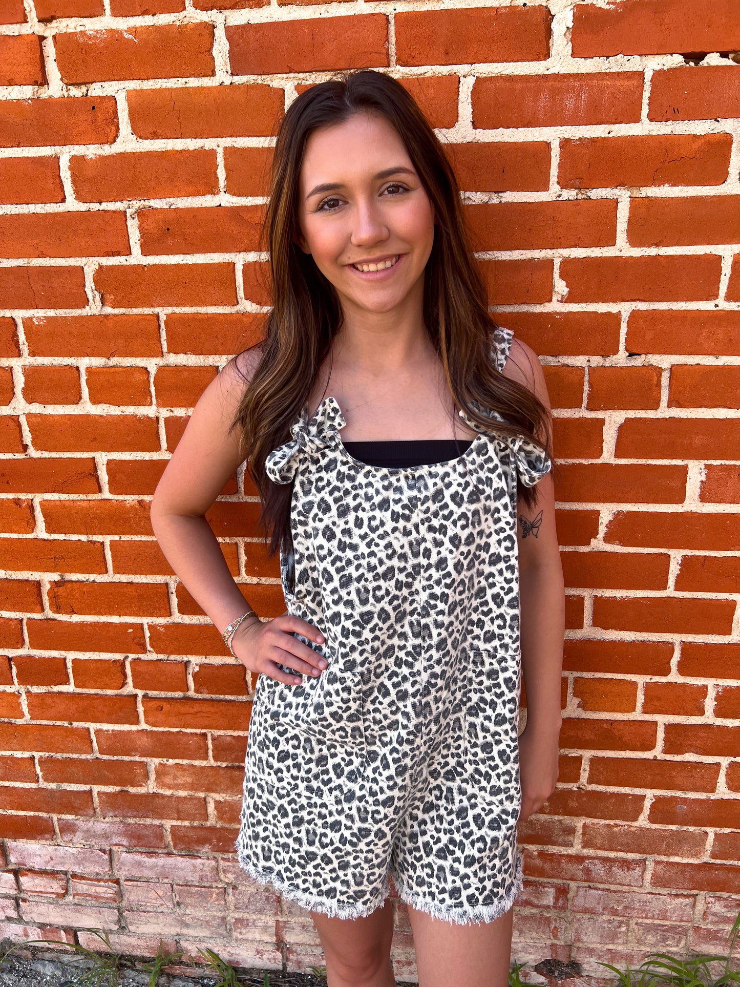 Amelia Leopard Printed Cotton Romper-Romper-VERY J-08/13/23 md,Bin B1,DJR,FD 07/08/2025,OGP 48.50-The Twisted Chandelier