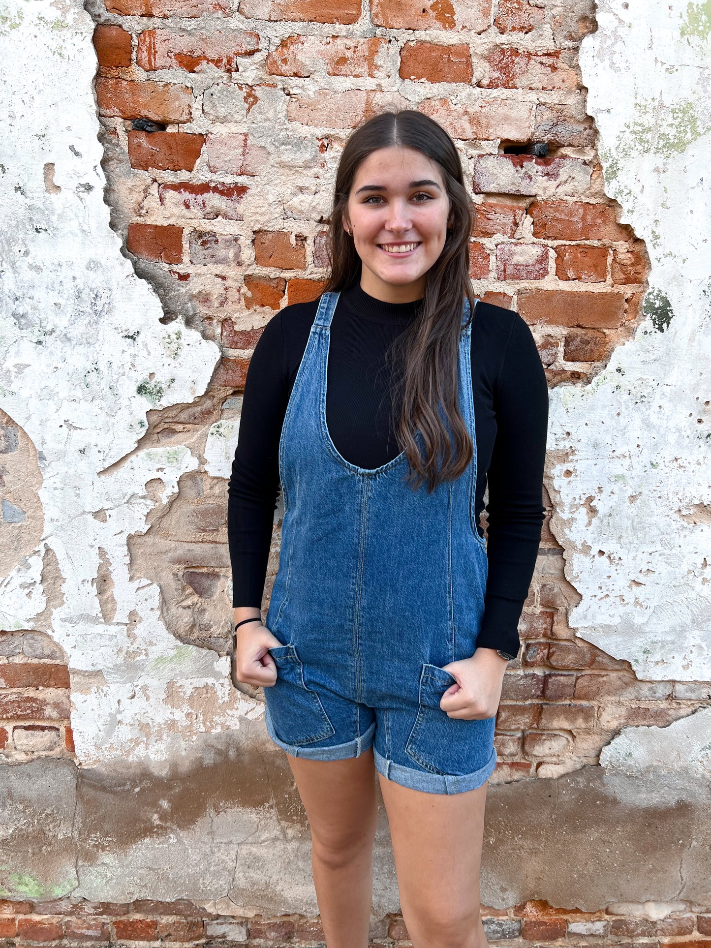 Lexie Denim Sleeveless Romper-Romper-ee:some-05/11/25,1st md,Bin d2,BK11619,DJR-The Twisted Chandelier