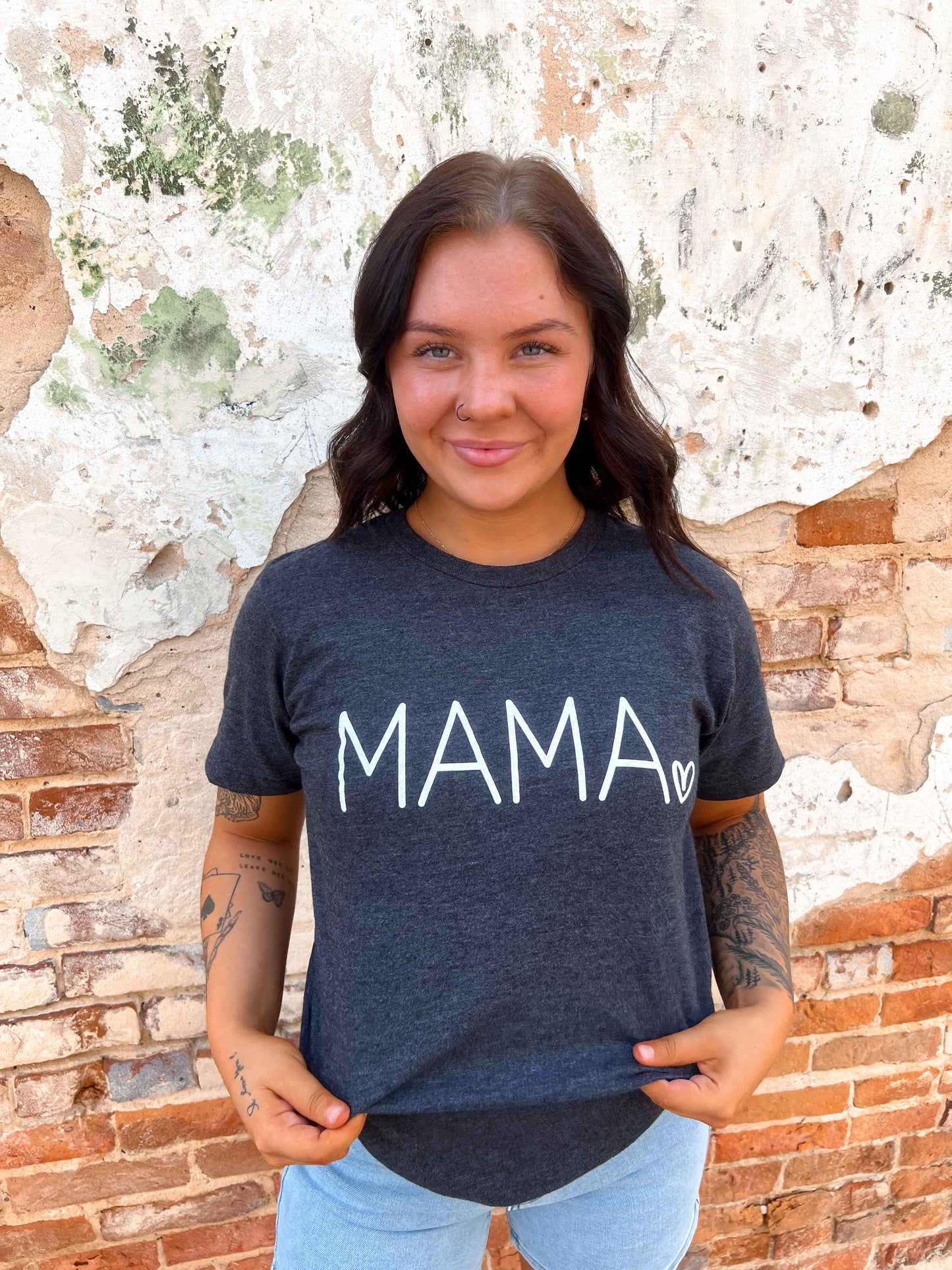 Mama Heart Graphic Tee-Apparel & Accessories-D&E Tees-11/11/24,1st md,FD 05/07/24,Max Retail,Tops Collection-The Twisted Chandelier