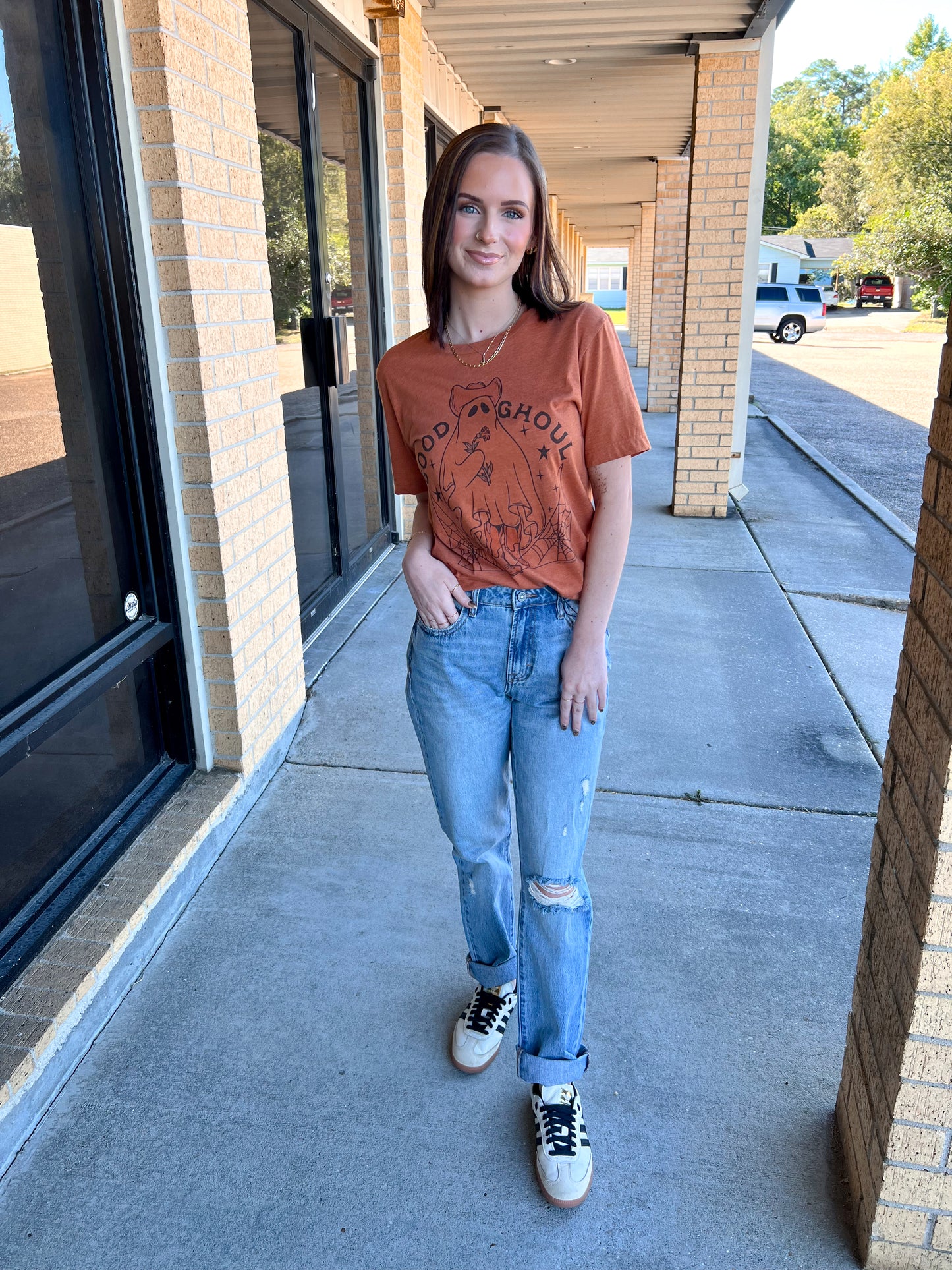 Tracey Medium Light Classic 31" Inseam Straight-Hidden Jeans-08/28/25,Bin b6,bottoms,CR 10/21/24,FD 11/19/24,OGP 74.99-The Twisted Chandelier