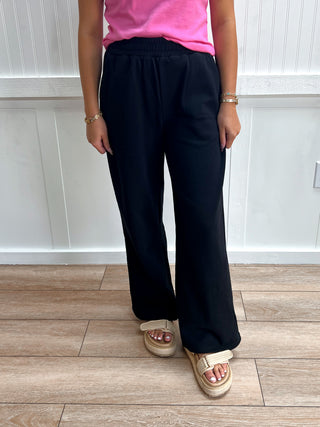 Jesse Fleece Pants with Pockets - Black-Pants-ZENANA-bottoms,Fall Favorites,FD 09/19/26,NewArrival-The Twisted Chandelier