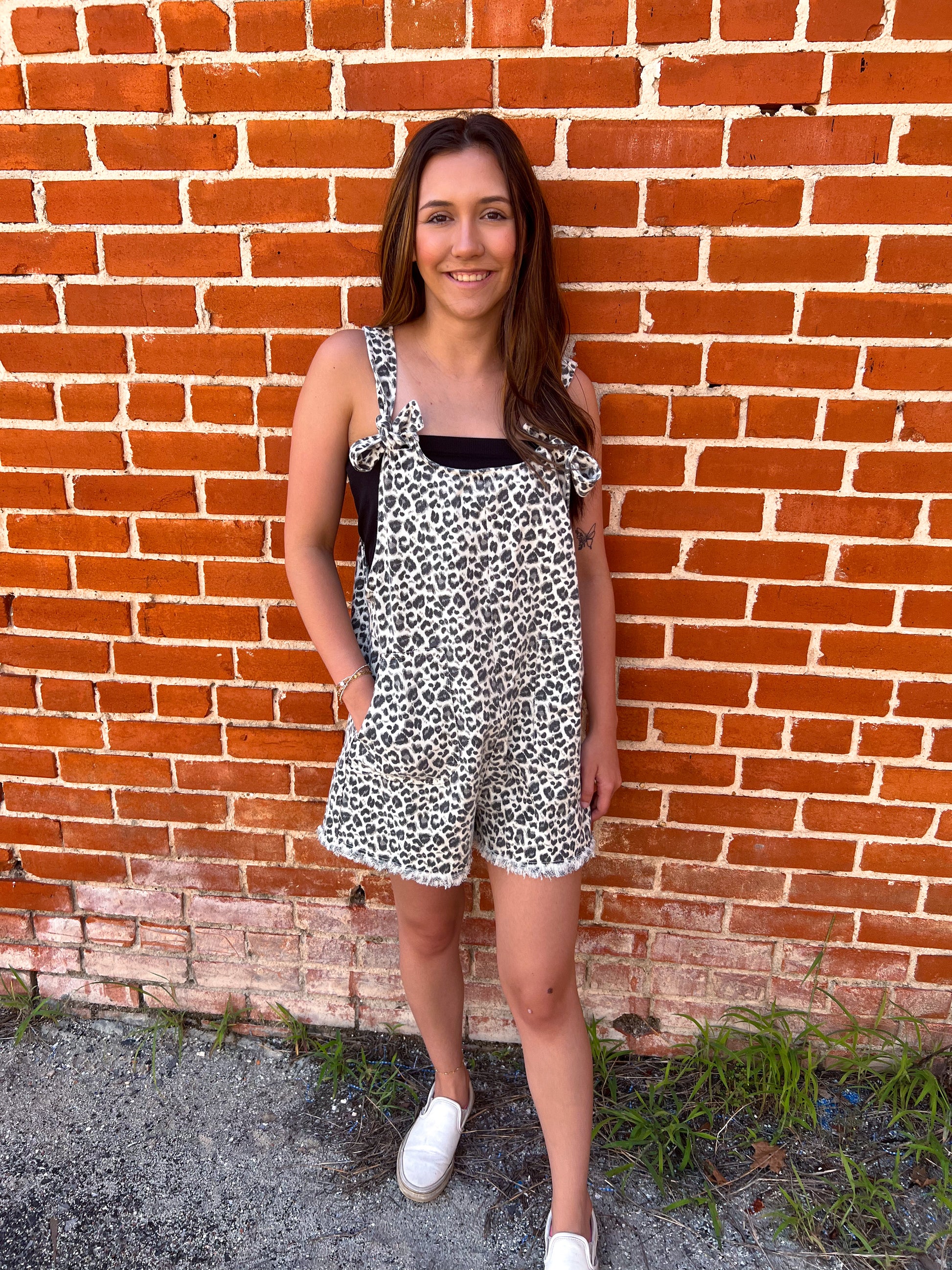 Amelia Leopard Printed Cotton Romper-Romper-VERY J-08/13/23 md,Bin B1,DJR,FD 07/08/2025,OGP 48.50-The Twisted Chandelier