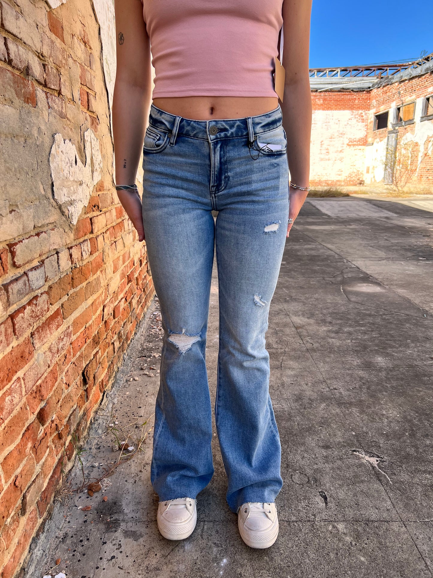 Happi Medium Light Mid Rise Distressed 33" Inseam Flare-Hidden Jeans-Bin b6,bottoms,CR 10/21/24,FD 10/22/24-The Twisted Chandelier