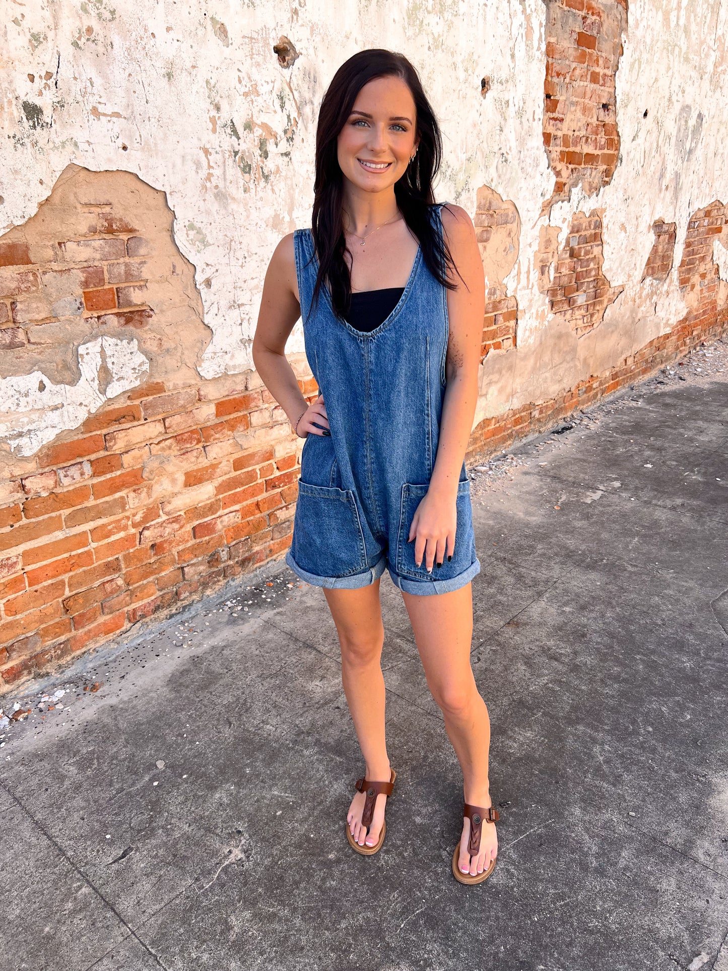 Lexie Denim Sleeveless Romper-Romper-ee:some-05/11/25,1st md,Bin d2,BK11619,DJR-The Twisted Chandelier