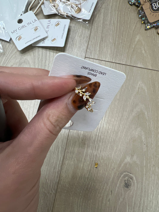 Rhinestone Leaf Ring-MY GIRL IN LA-The Twisted Chandelier