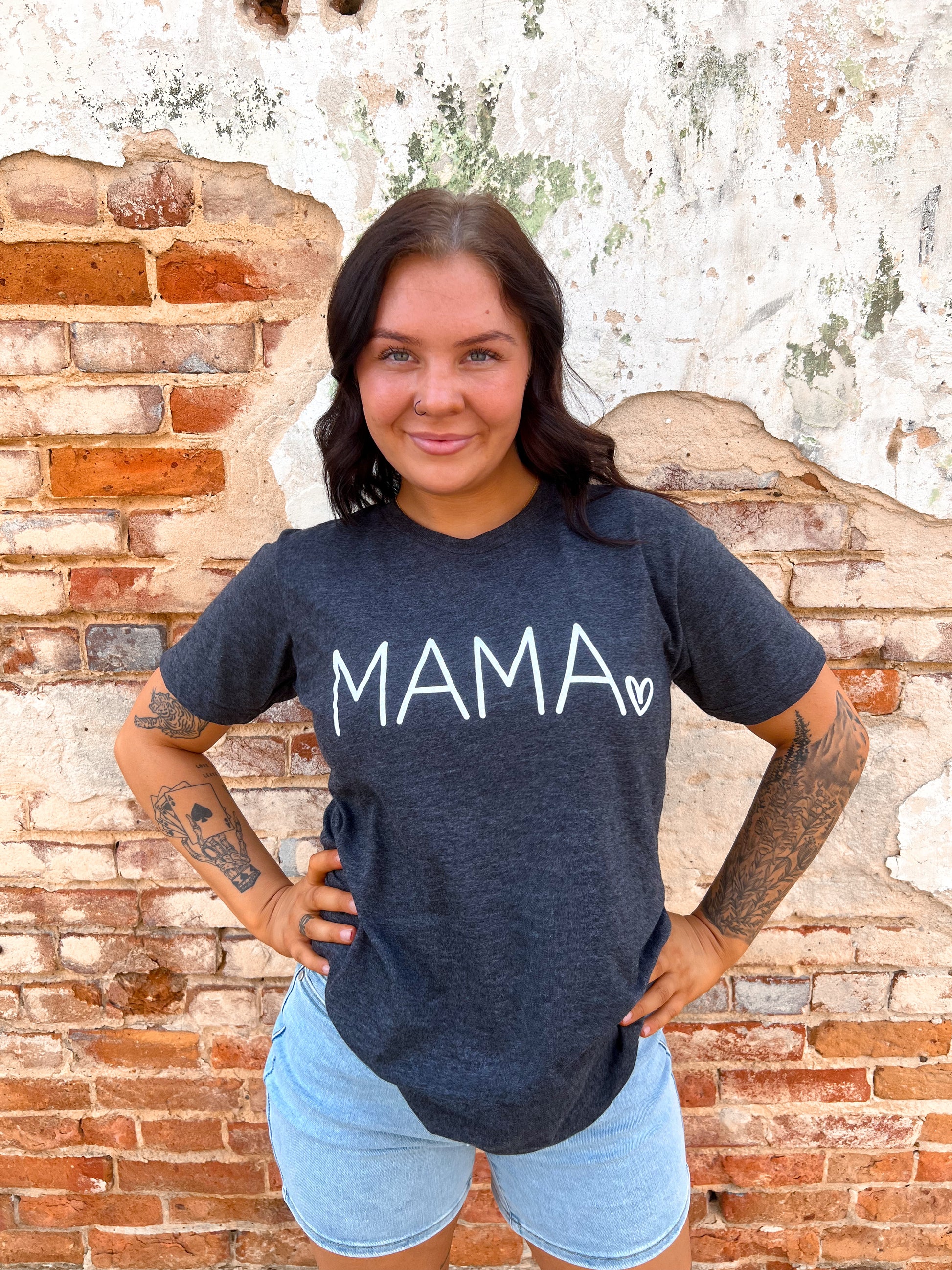 Mama Heart Graphic Tee-Apparel & Accessories-D&E Tees-11/11/24,1st md,FD 05/07/24,Max Retail,Tops Collection-The Twisted Chandelier
