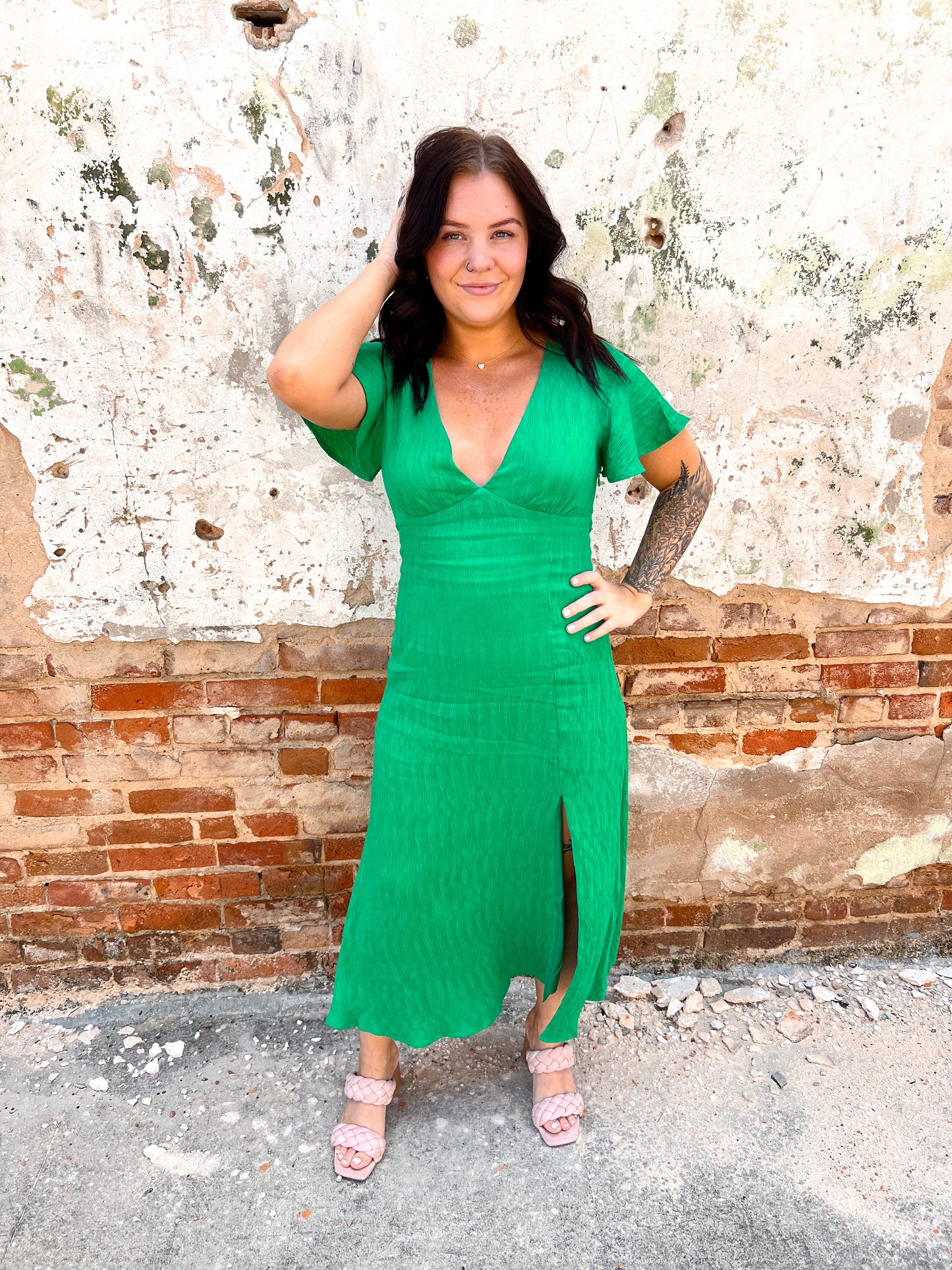 Viviana Long Green V-Neck Dress-Dresses-B. right-12/02/24,1st md,Bin B3,CLD311097,DJR,Fd 05/21/24-The Twisted Chandelier