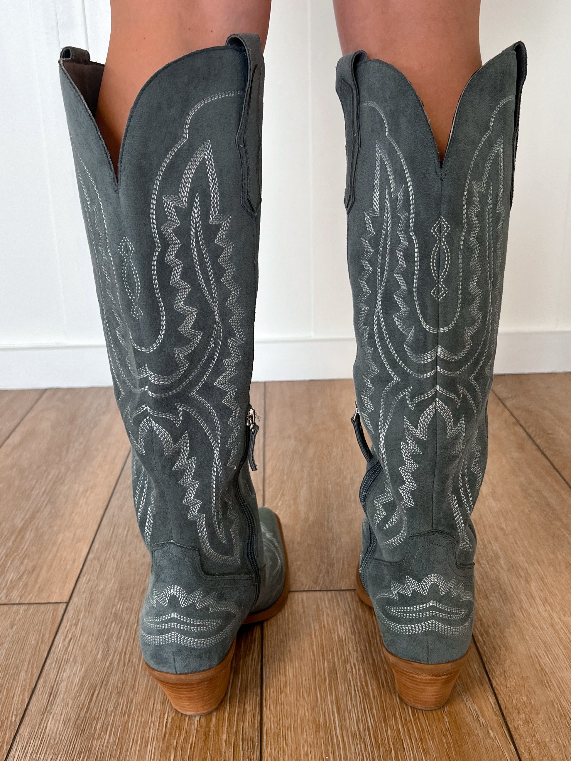 Tess Western Embroidered Pointed Toe Tall Boots-CCOCCI-The Twisted Chandelier