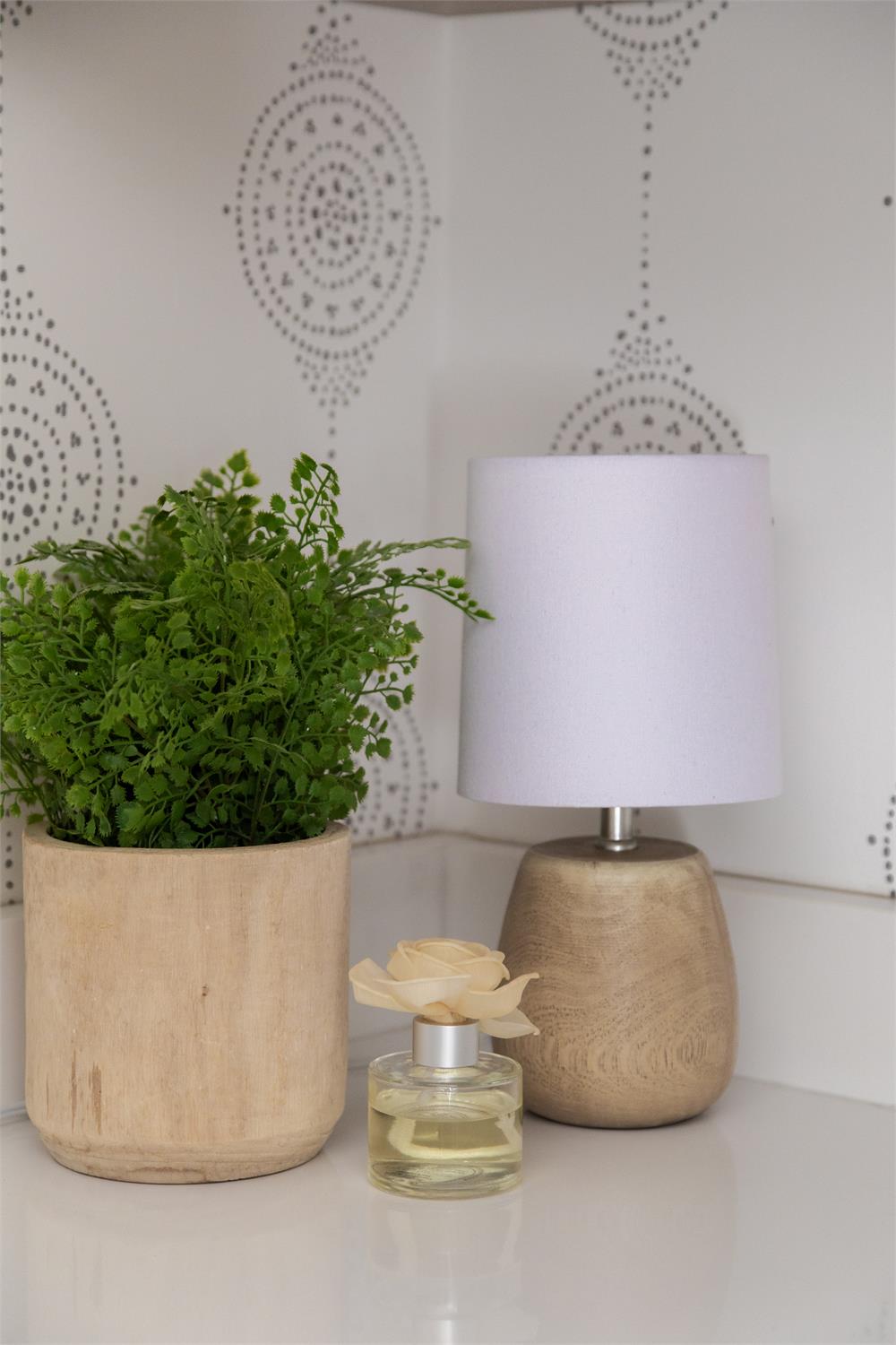 Sweet Grace Holiday Honeycomb Diffuser-Home Fragrances-Bridgewater-Bridgewater,FD 11/1/25-The Twisted Chandelier