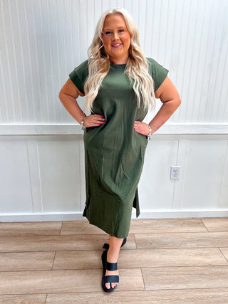 Maddie Round Neck Short Sleeve Midi Dress - Plus-Dress-Zenana-DJR,Fall Favorites,FD 08/14/26-The Twisted Chandelier