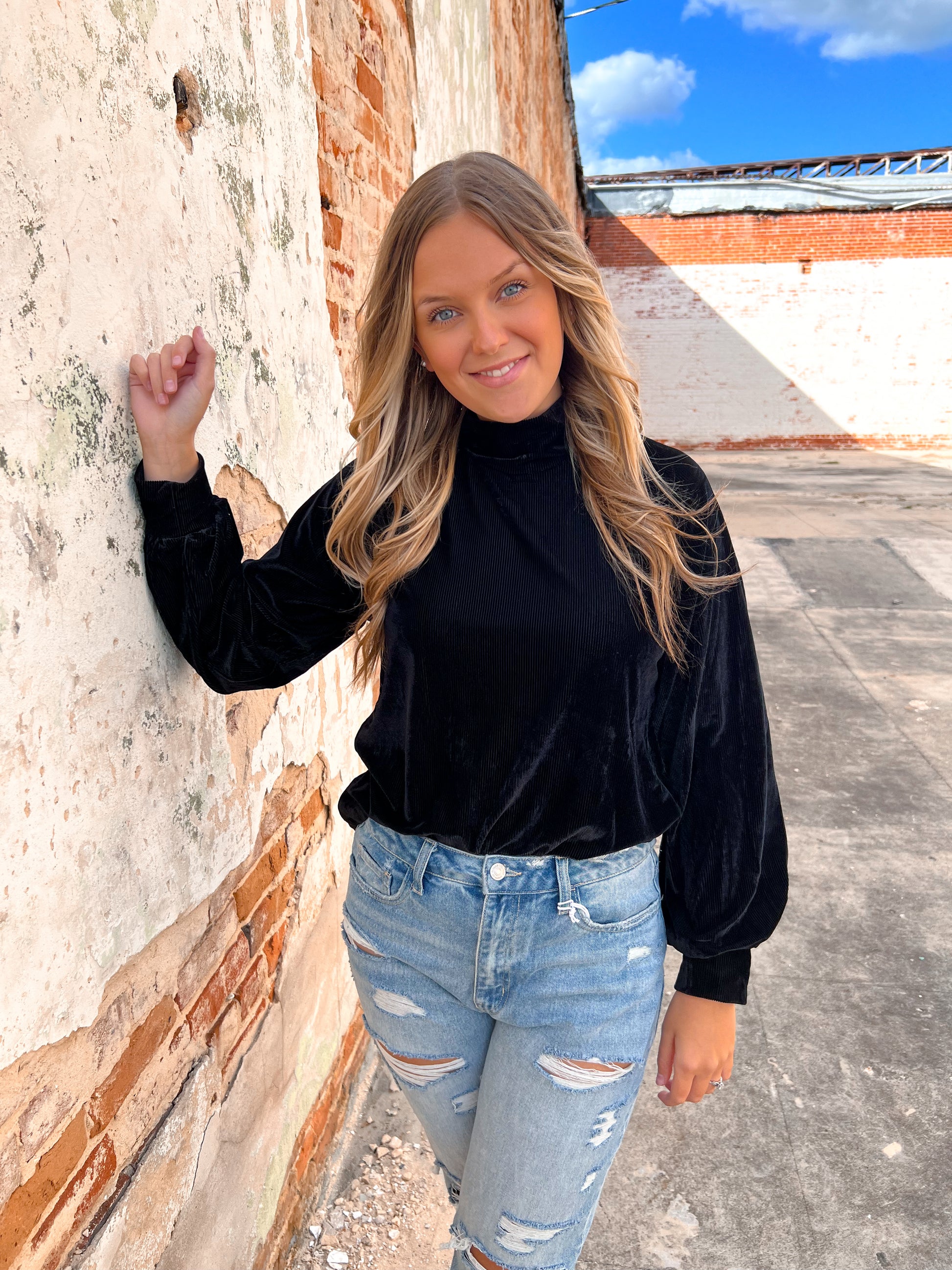 Zaeli Velvet Turtleneck Black-BLOUSE TOP-Southern Grace Wholesale-Max Retail,Tops Collection-The Twisted Chandelier