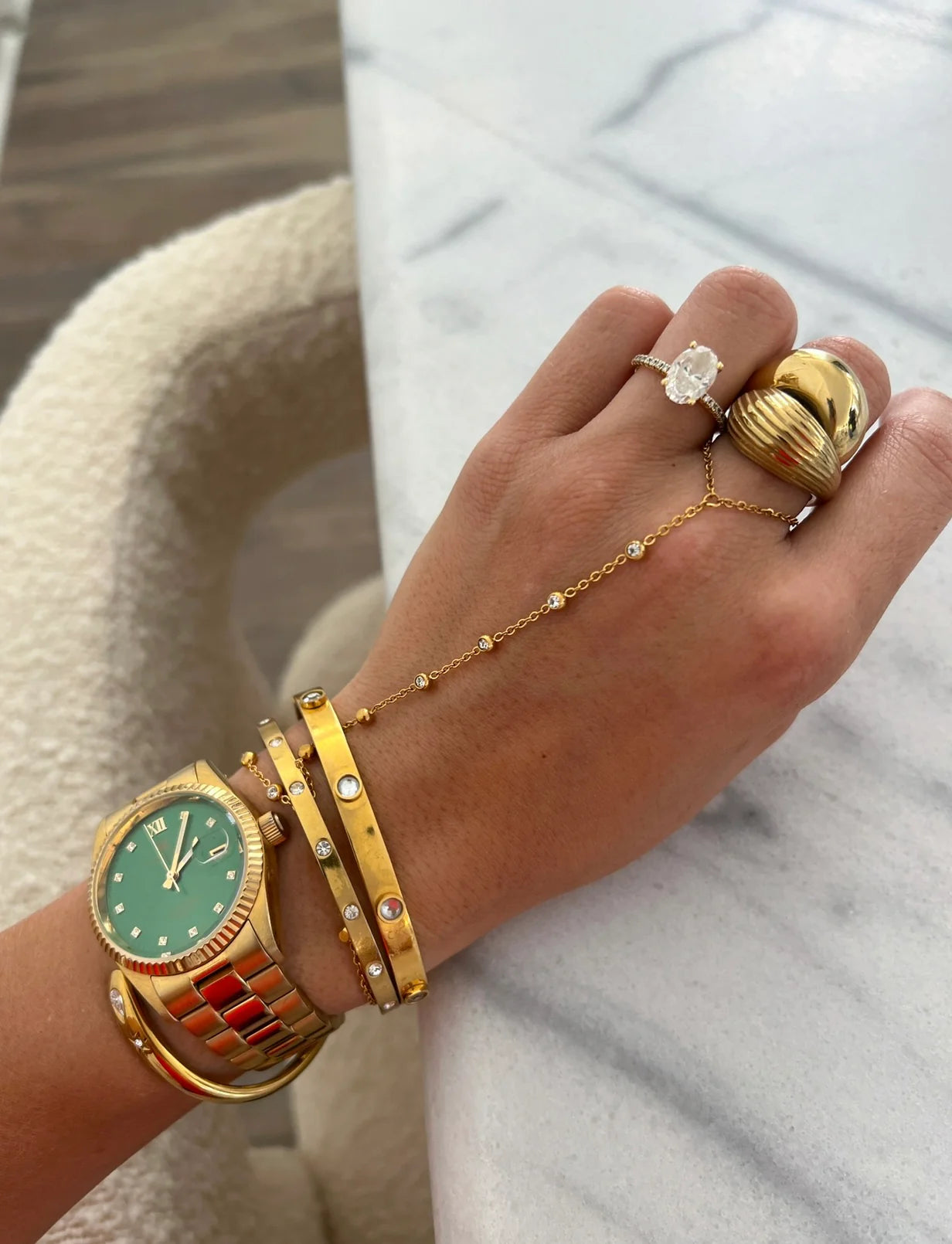 Chansutt Pearls Diamond Hand Chain-Bracelets-CHANSUTTPEARLS-CR 03/31/25-The Twisted Chandelier